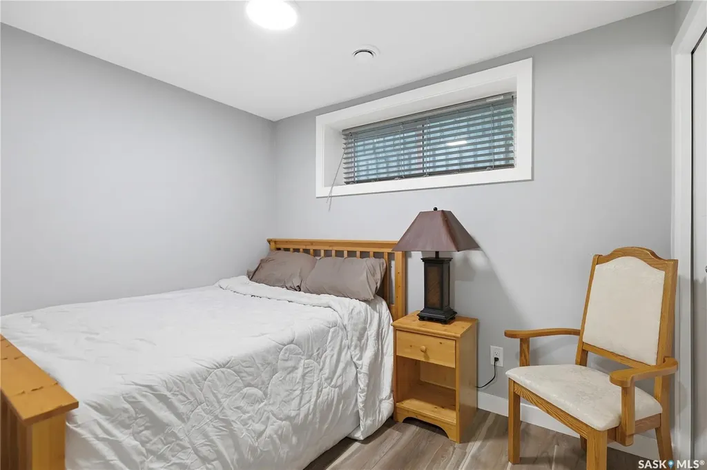1931 Connaught Street Regina SK S4T 4T6