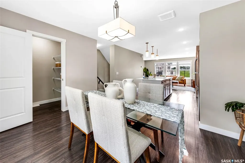 1220 Pringle Way Saskatoon SK S7T 0V4