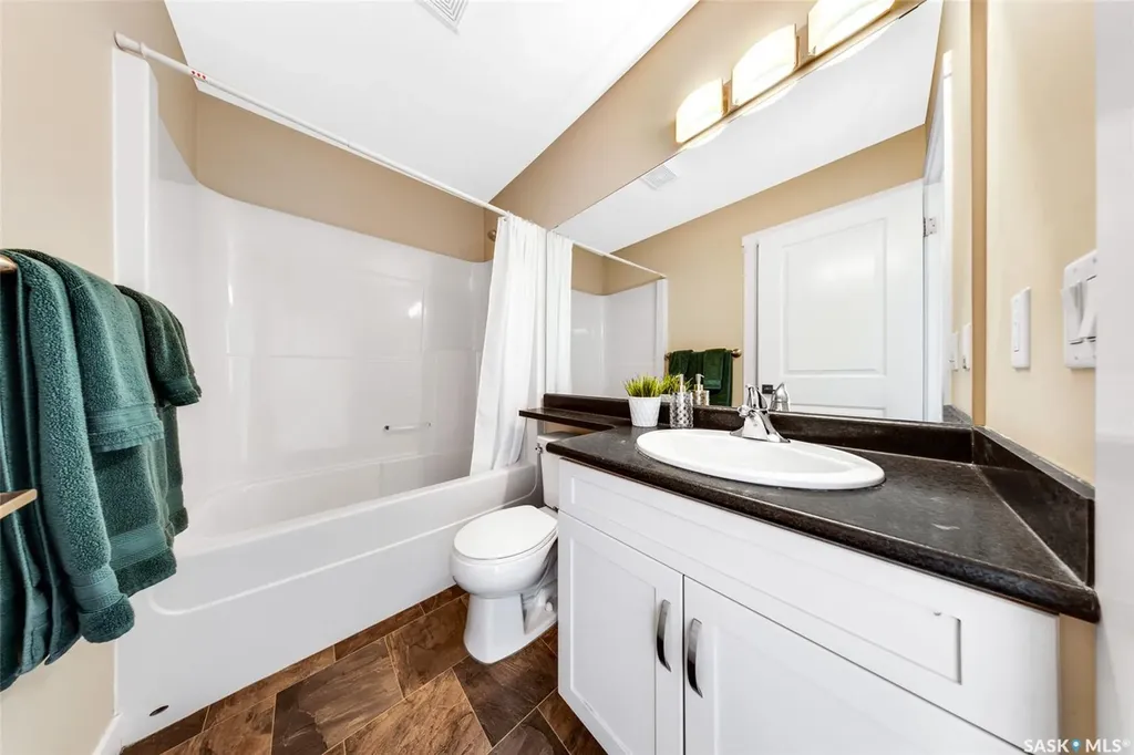 1220 Pringle Way Saskatoon SK S7T 0V4