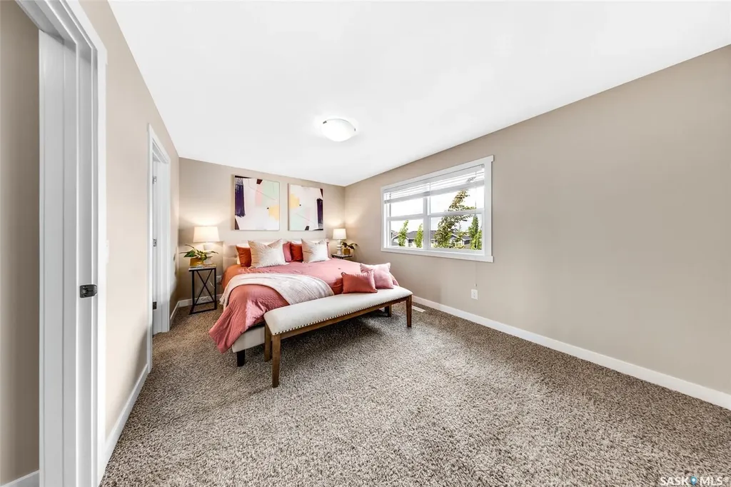 1220 Pringle Way Saskatoon SK S7T 0V4