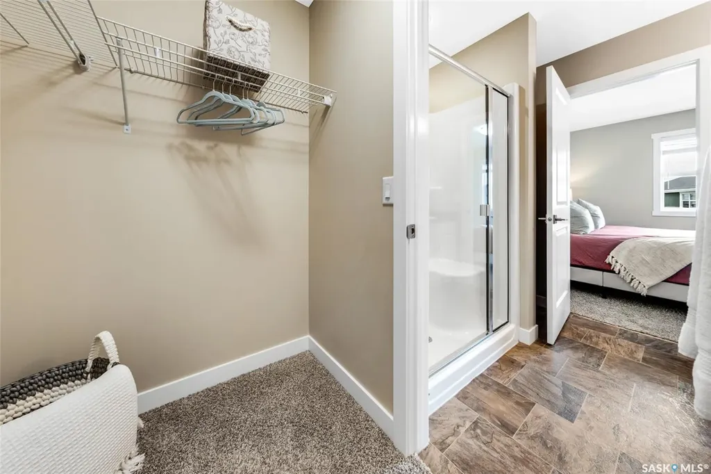 1220 Pringle Way Saskatoon SK S7T 0V4