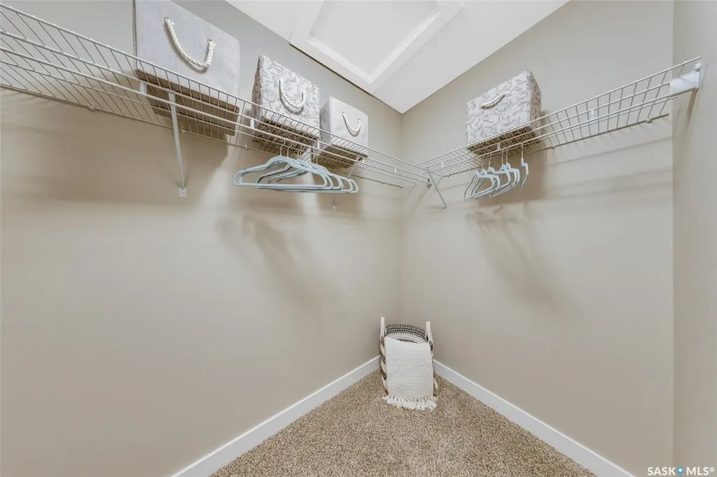 1220 Pringle Way Saskatoon SK S7T 0V4