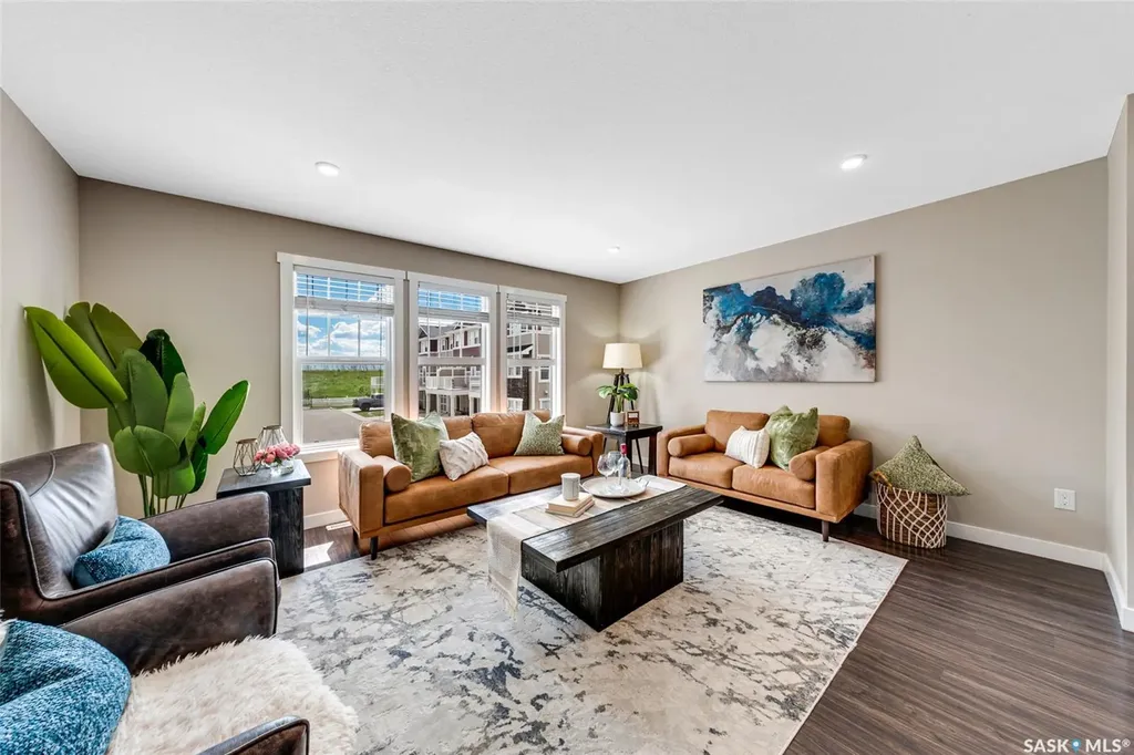 1220 Pringle Way Saskatoon SK S7T 0V4