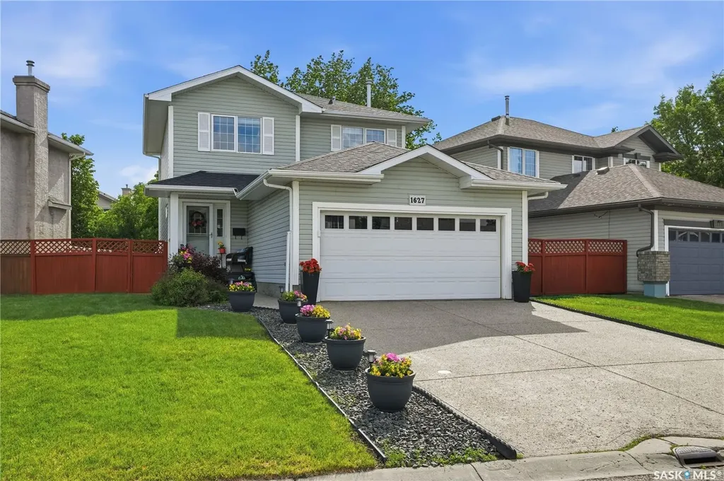 1627 Wingert Drive Regina SK S4X 4P9