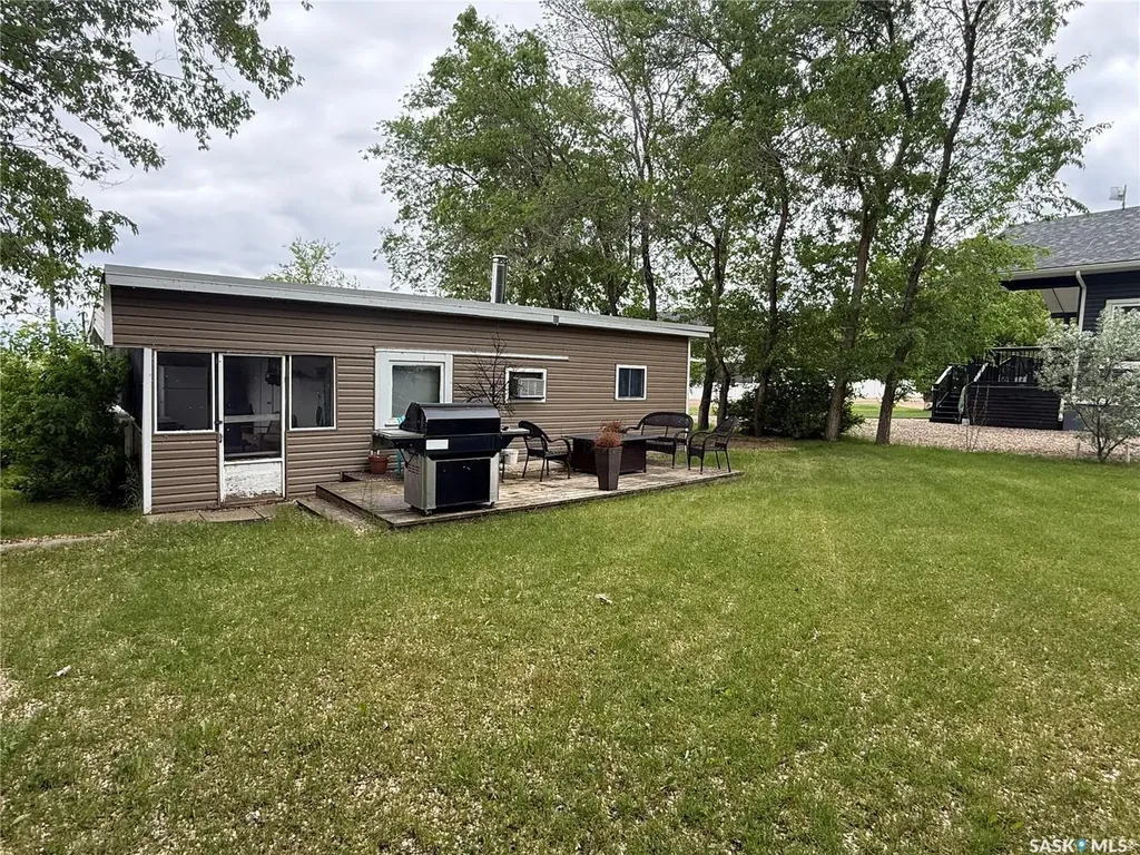12 Canary Drive Glen Harbour SK S0G 4L0
