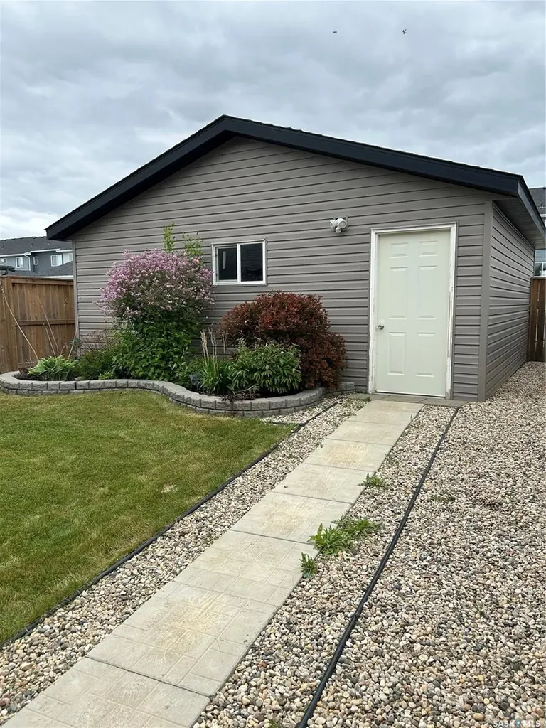 319 Secord Way Saskatoon SK S7V 0L9