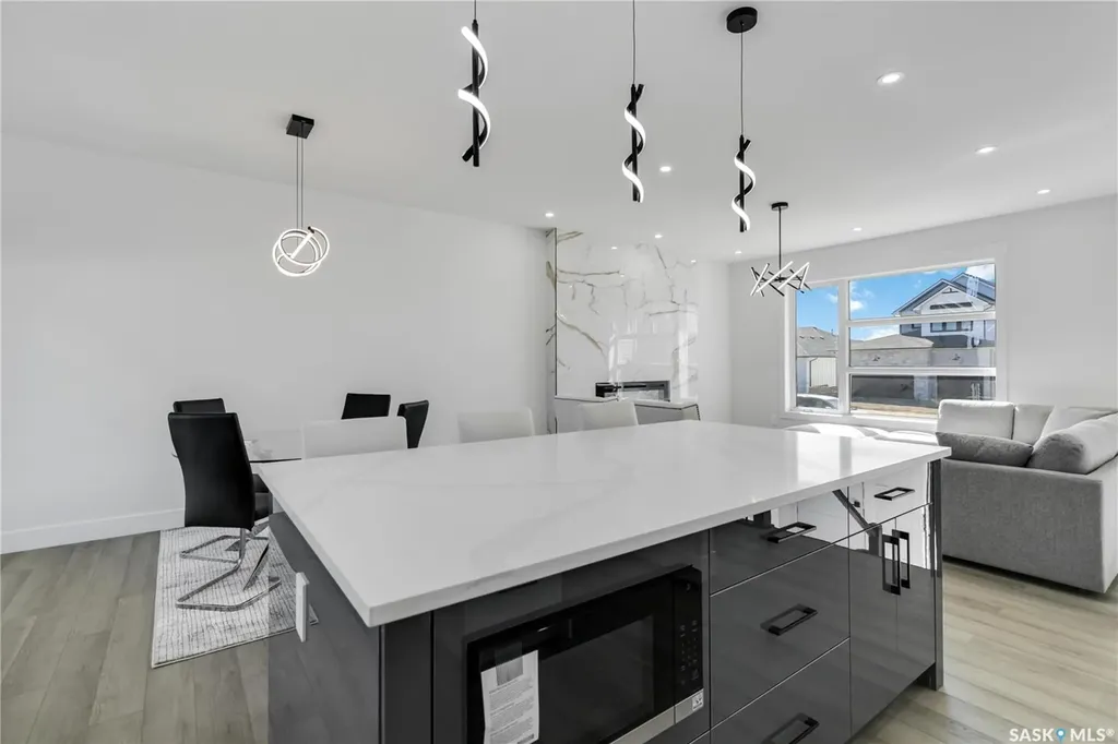 803 1st Avenue N Warman SK S0K 4S5