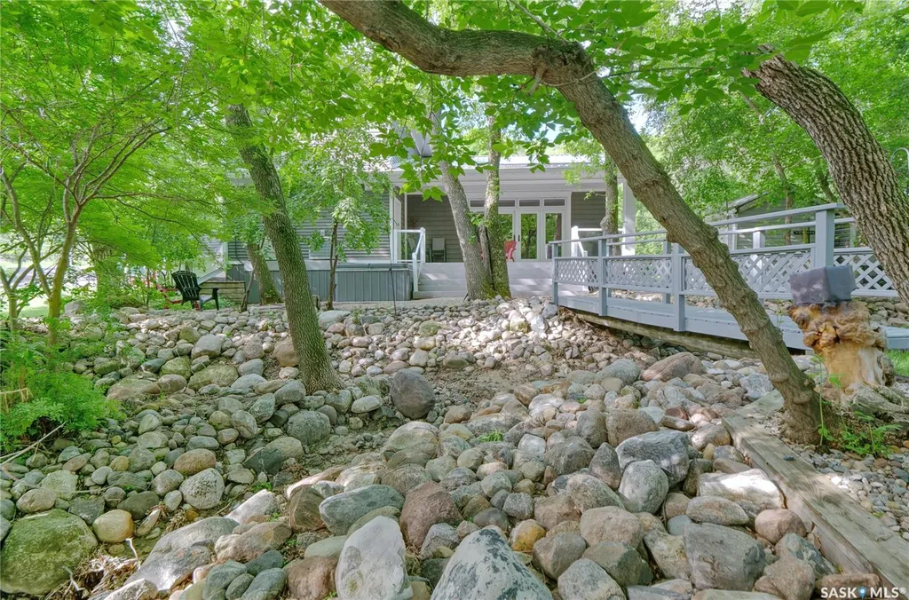 662 Valley Drive South Lake SK S0H 4C0