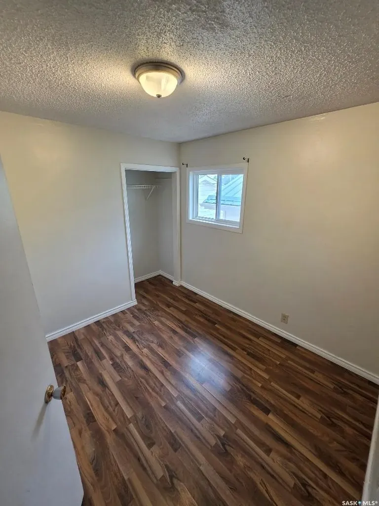 515 St John Street Regina SK S4R 1R6