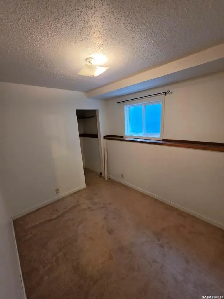 515 St John Street Regina SK S4R 1R6