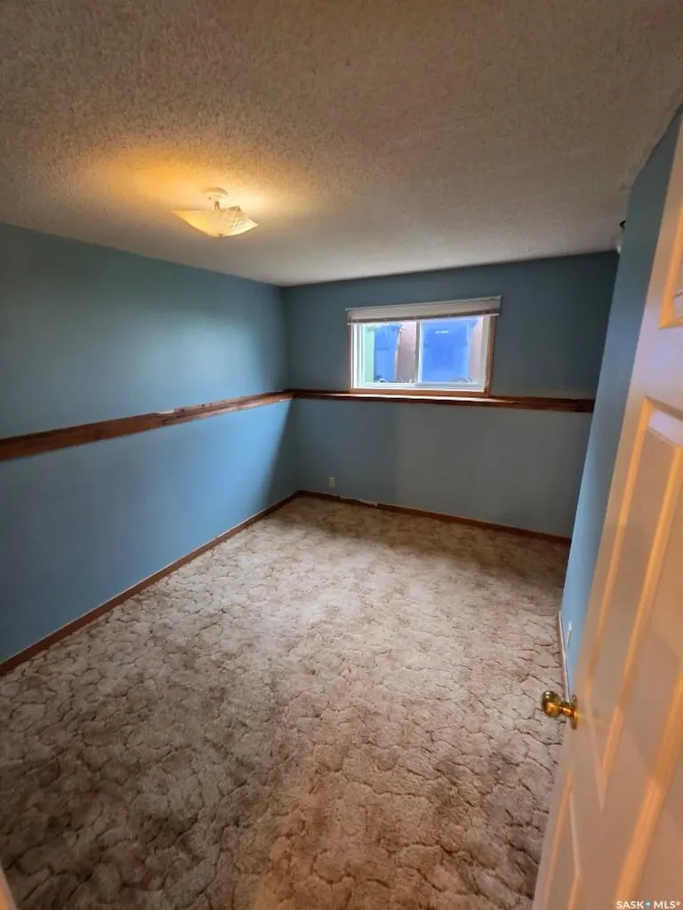 515 St John Street Regina SK S4R 1R6