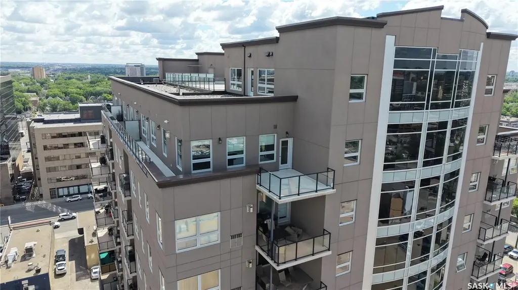 2055 Rose Street Regina SK S4P 2A3
