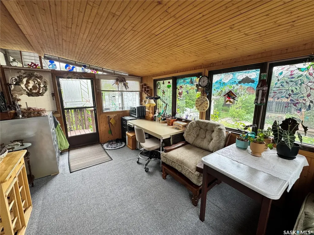 523 8th Avenue W Biggar SK S0K 0M0