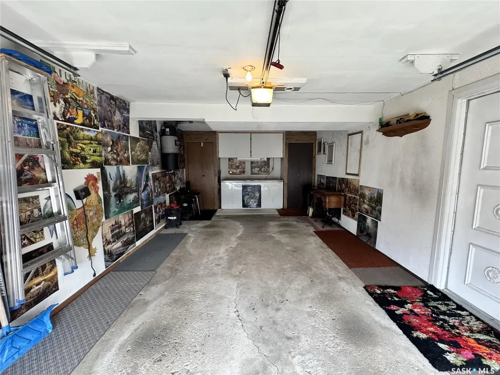 523 8th Avenue W Biggar SK S0K 0M0