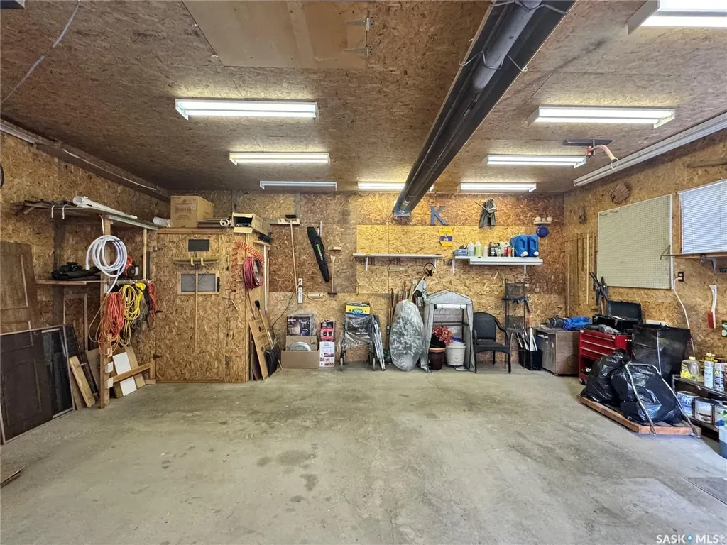 523 8th Avenue W Biggar SK S0K 0M0