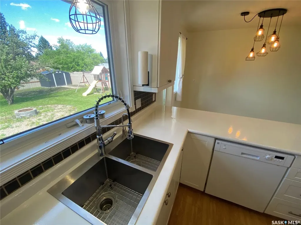 470 Riverview Road Yorkton SK S3N 2L9