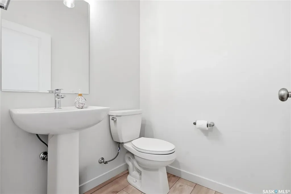 246 Katz Court Saskatoon SK S7H 4R1
