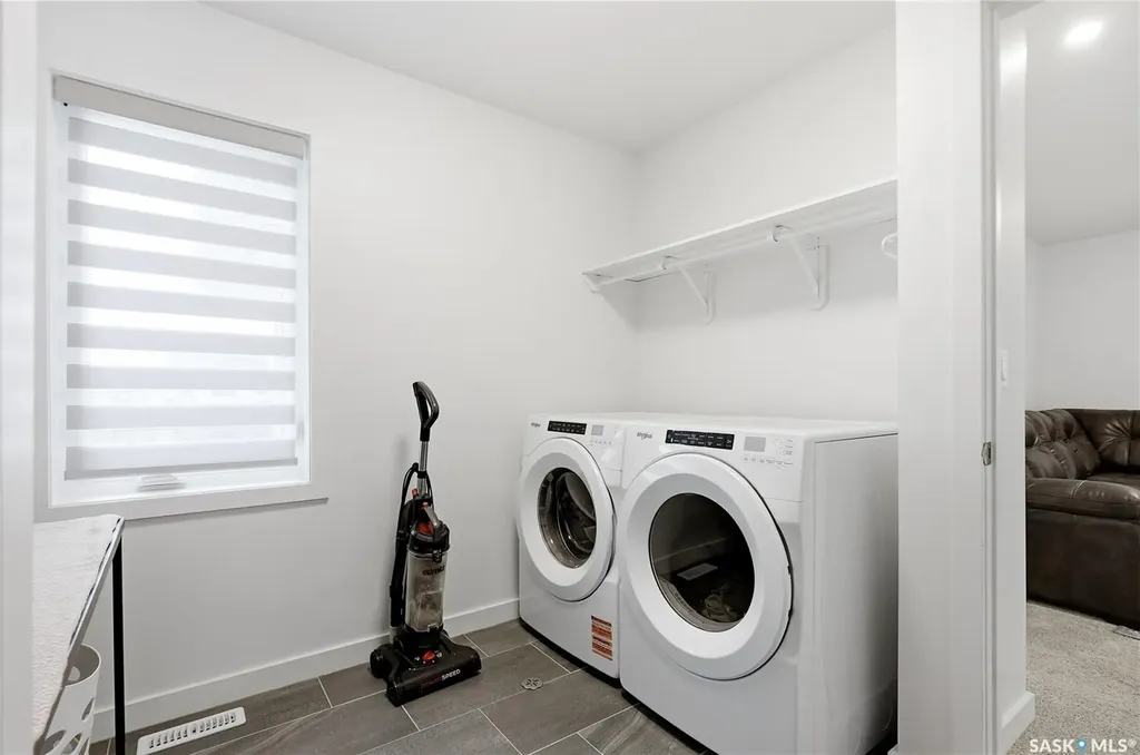 246 Katz Court Saskatoon SK S7H 4R1