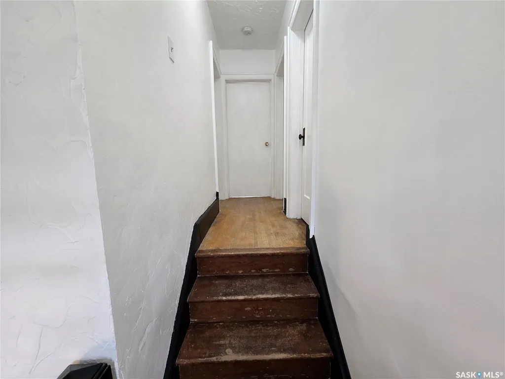 120 8th Street E Saskatoon SK S7H 0N9