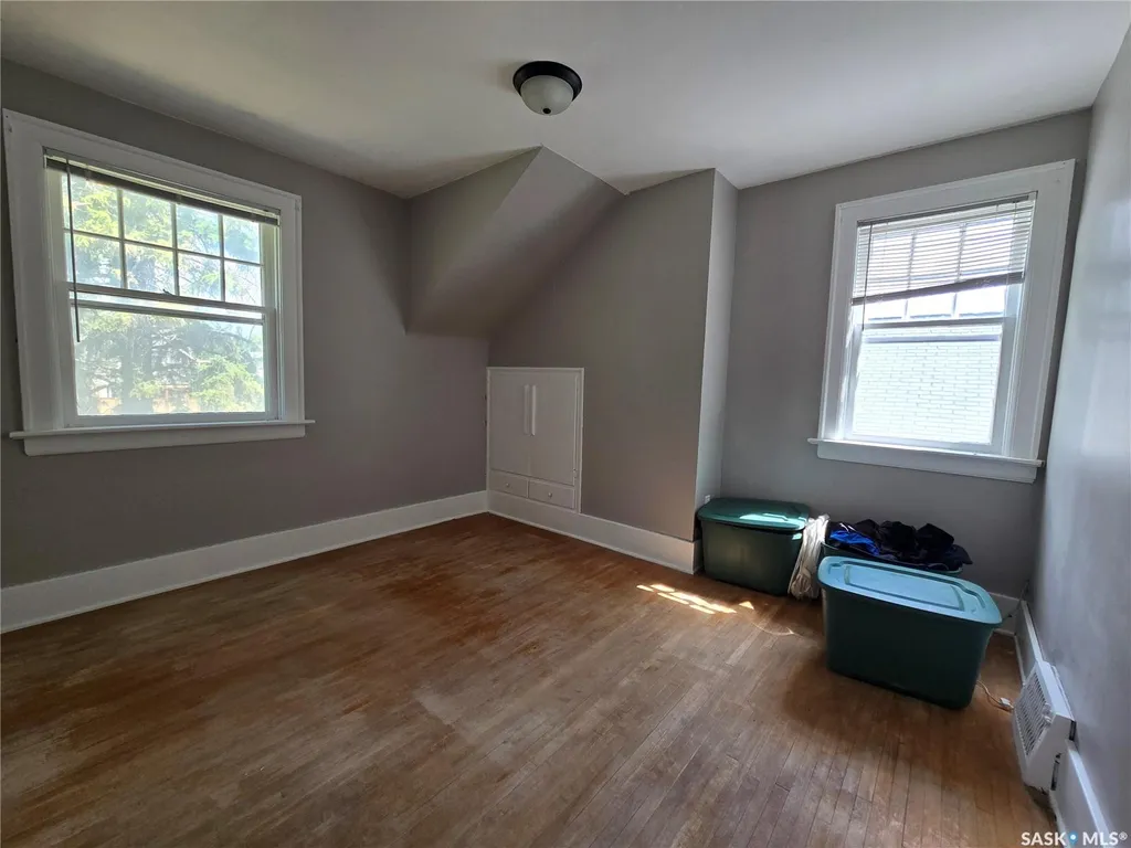 120 8th Street E Saskatoon SK S7H 0N9