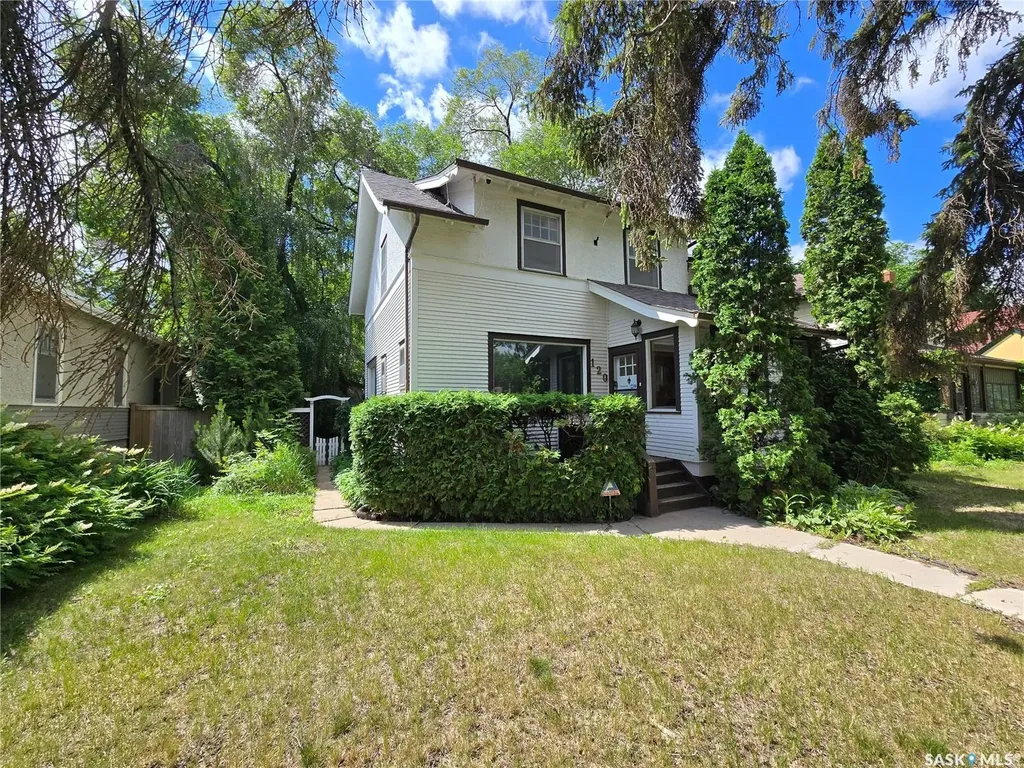 120 8th Street E Saskatoon SK S7H 0N9