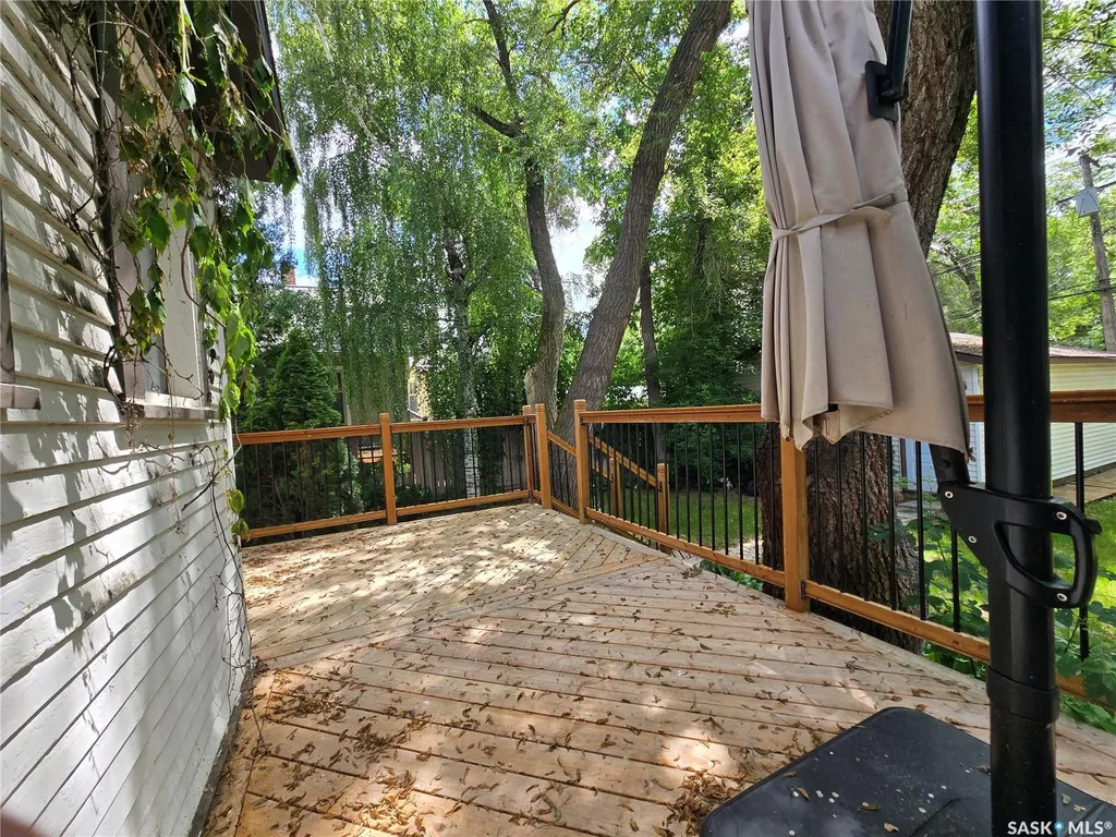120 8th Street E Saskatoon SK S7H 0N9