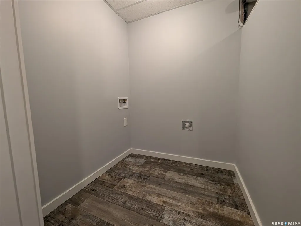 102 32nd Street W Saskatoon SK S7L 0S1