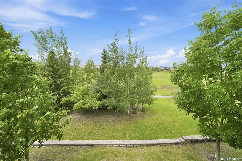 118 Hampton Circle Saskatoon SK S7R 0C9