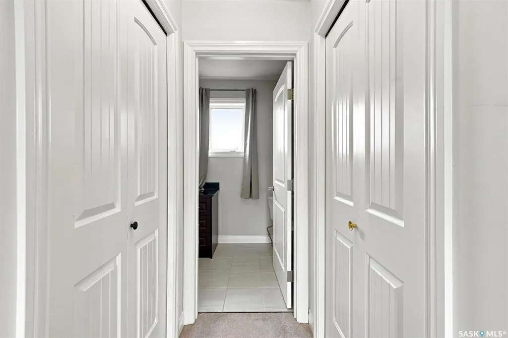 118 Hampton Circle Saskatoon SK S7R 0C9