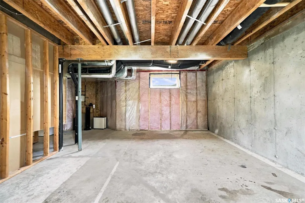 118 Hampton Circle Saskatoon SK S7R 0C9