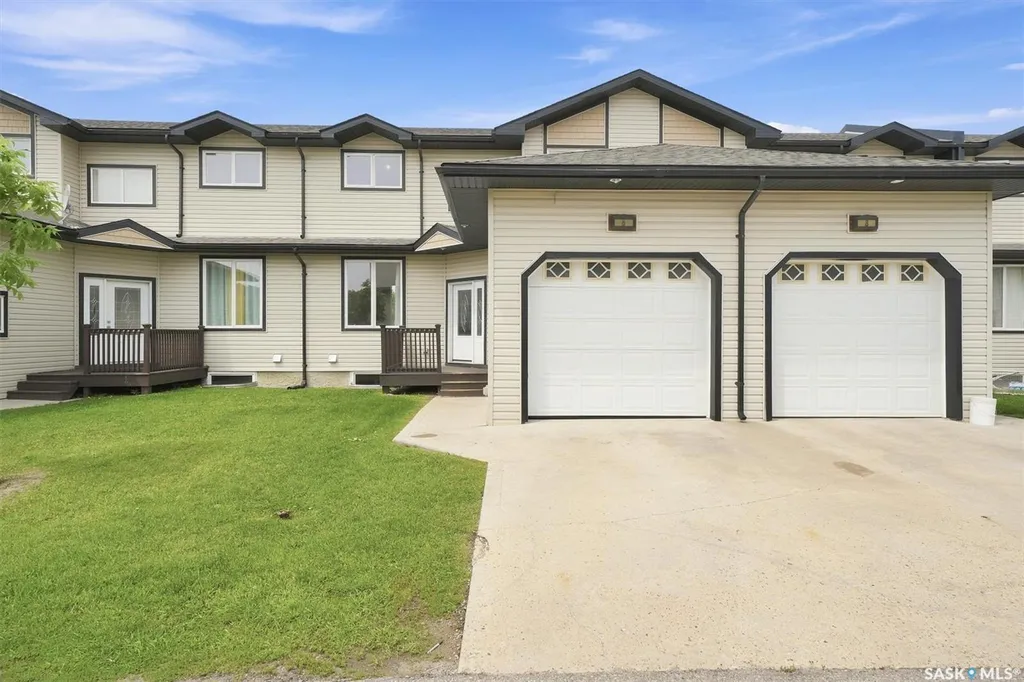 118 Hampton Circle Saskatoon SK S7R 0C9