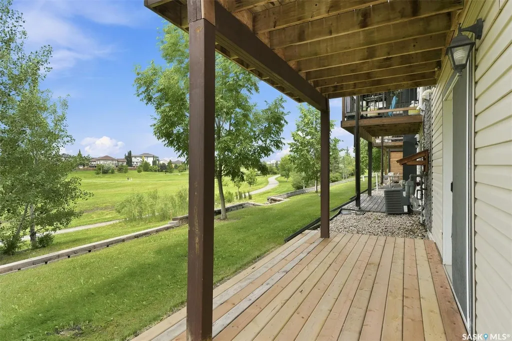 118 Hampton Circle Saskatoon SK S7R 0C9