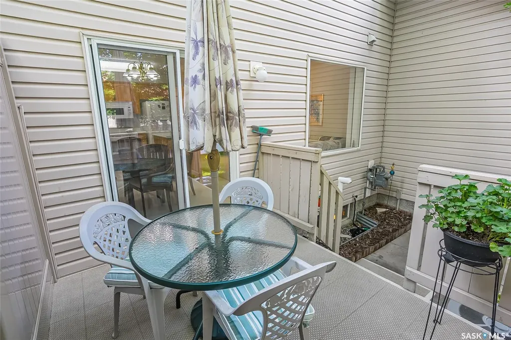 212 La Ronge Road Saskatoon SK S7K 8E5