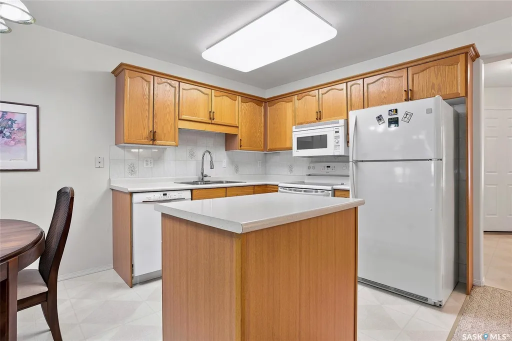 212 La Ronge Road Saskatoon SK S7K 8E5