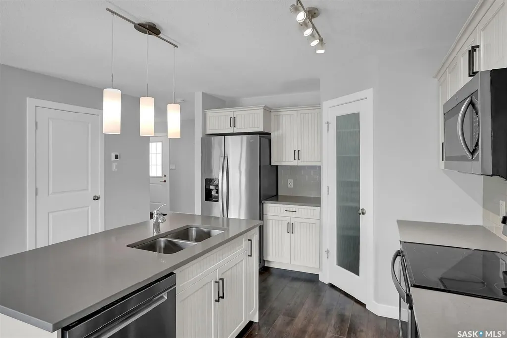 3229 Green Water Drive Regina SK S4V 3R6
