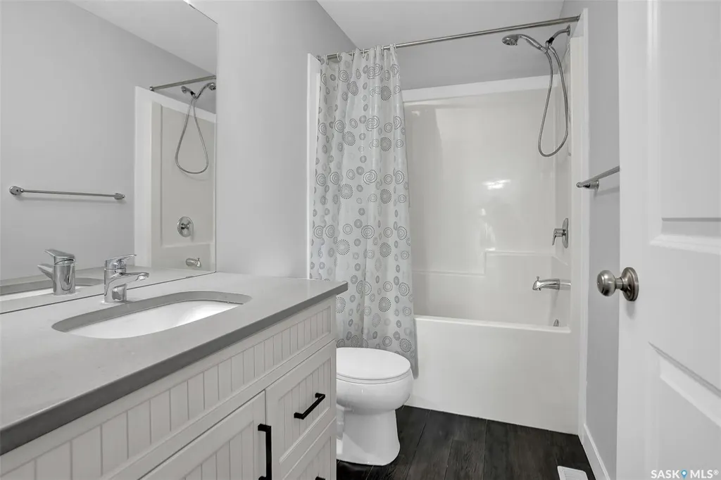 3229 Green Water Drive Regina SK S4V 3R6