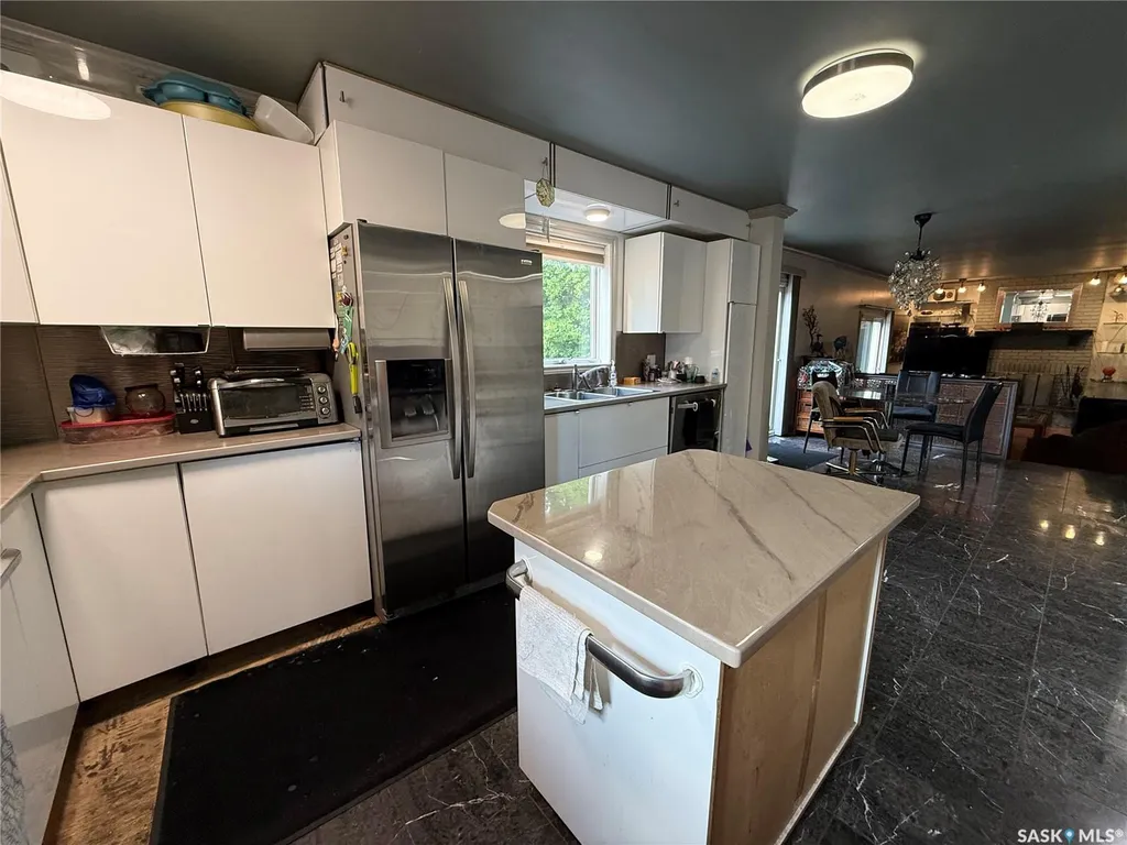 306 Crean Crescent Saskatoon SK S7J 3X2