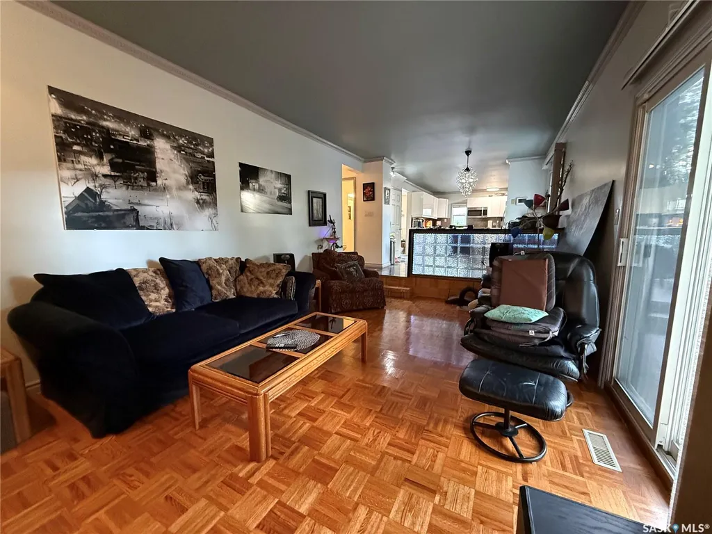 306 Crean Crescent Saskatoon SK S7J 3X2