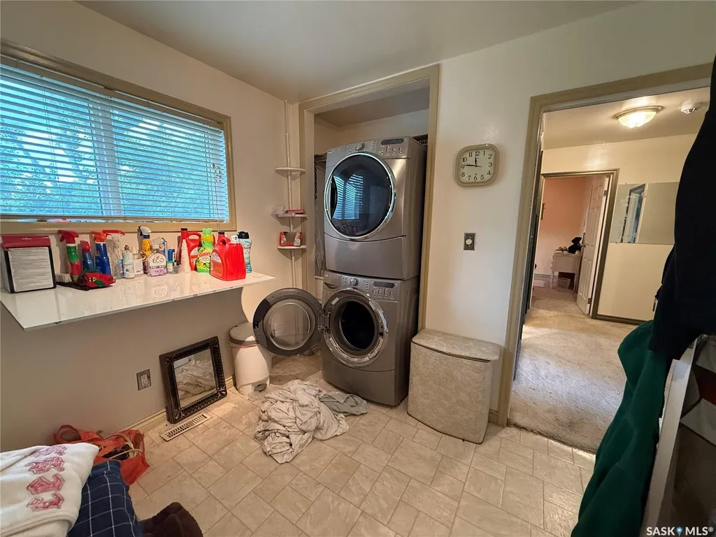306 Crean Crescent Saskatoon SK S7J 3X2