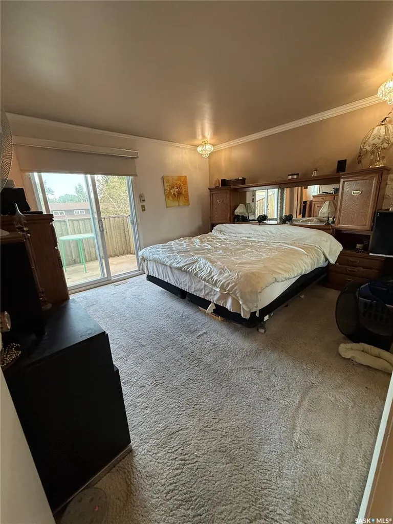 306 Crean Crescent Saskatoon SK S7J 3X2