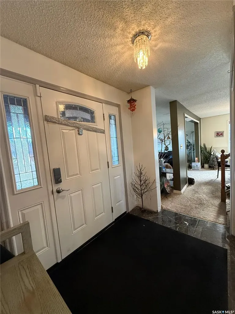 306 Crean Crescent Saskatoon SK S7J 3X2