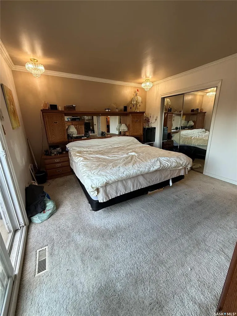 306 Crean Crescent Saskatoon SK S7J 3X2