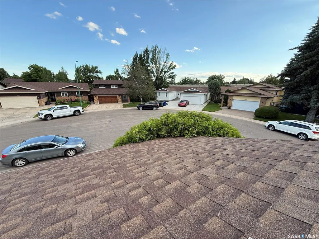 306 Crean Crescent Saskatoon SK S7J 3X2