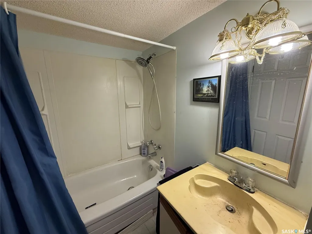 306 Crean Crescent Saskatoon SK S7J 3X2