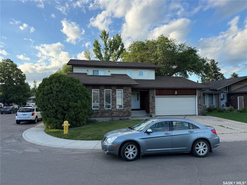 306 Crean Crescent Saskatoon SK S7J 3X2