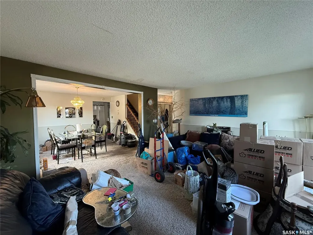 306 Crean Crescent Saskatoon SK S7J 3X2