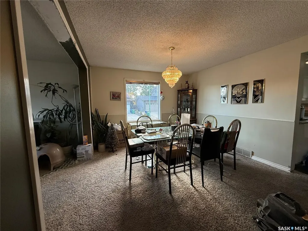 306 Crean Crescent Saskatoon SK S7J 3X2