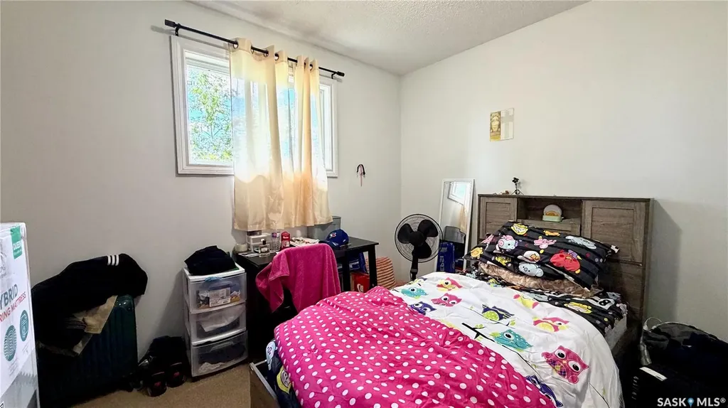 409 109th Street W Saskatoon SK S7N 1R8