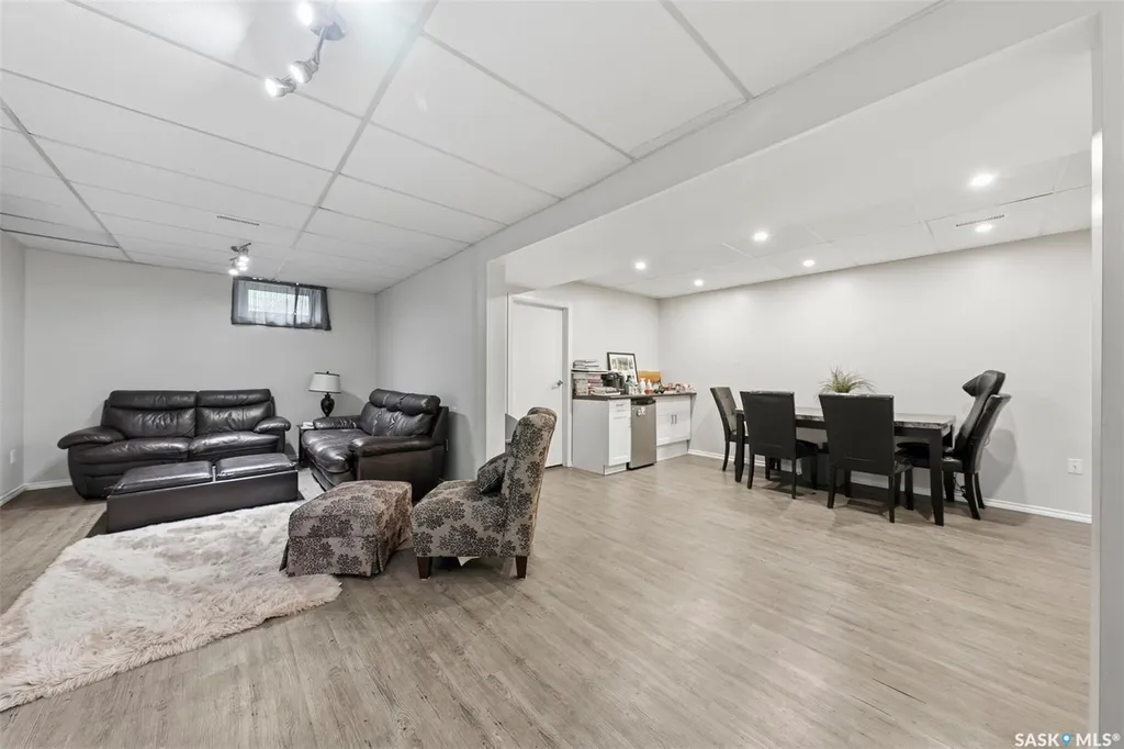 685 River Street E Prince Albert SK S6V 0H8