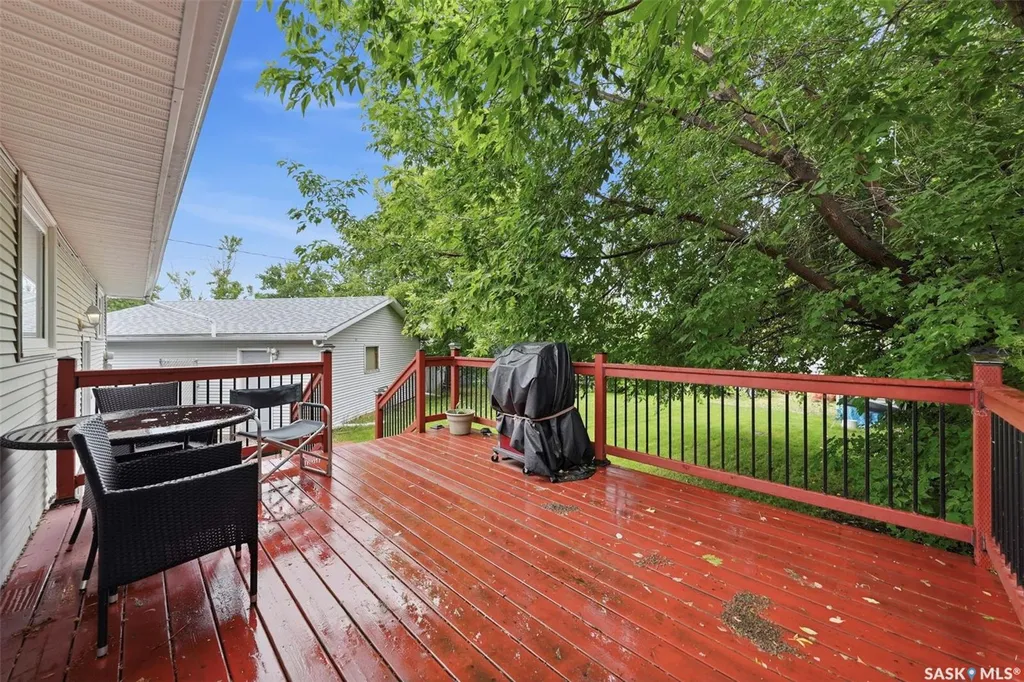 685 River Street E Prince Albert SK S6V 0H8